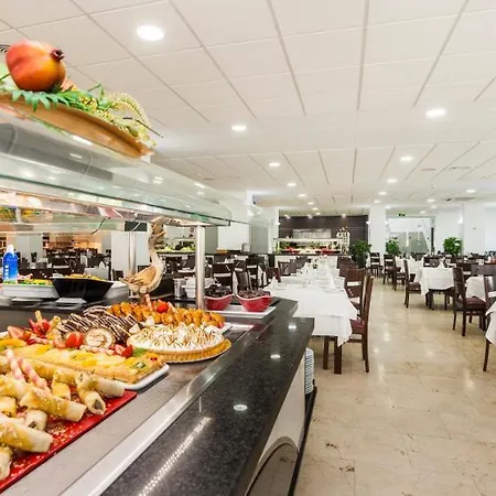 Globales Patos Park Hotel 4*