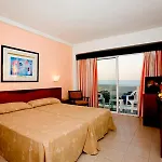 Ξενοδοχείο Globales Patos Park 4*