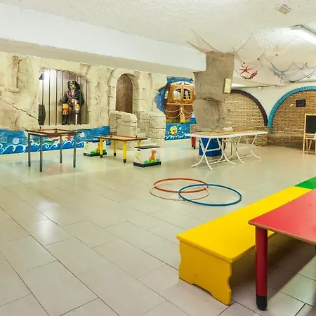 Globales Patos Park Hotel 4*