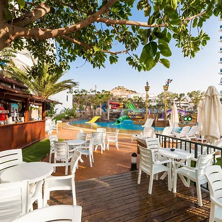 Globales Patos Park Hotell 4*