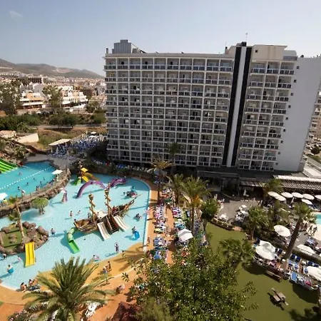 Globales Patos Park Hotell 4*
