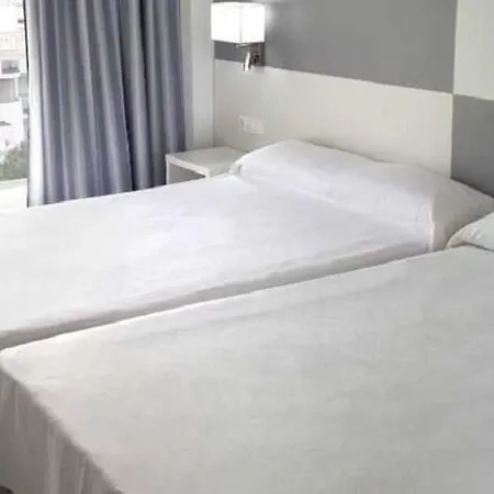 Hotell Globales Patos Park